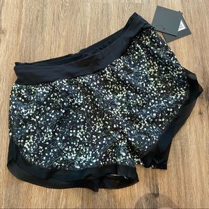 NWT! Marika floral shorts